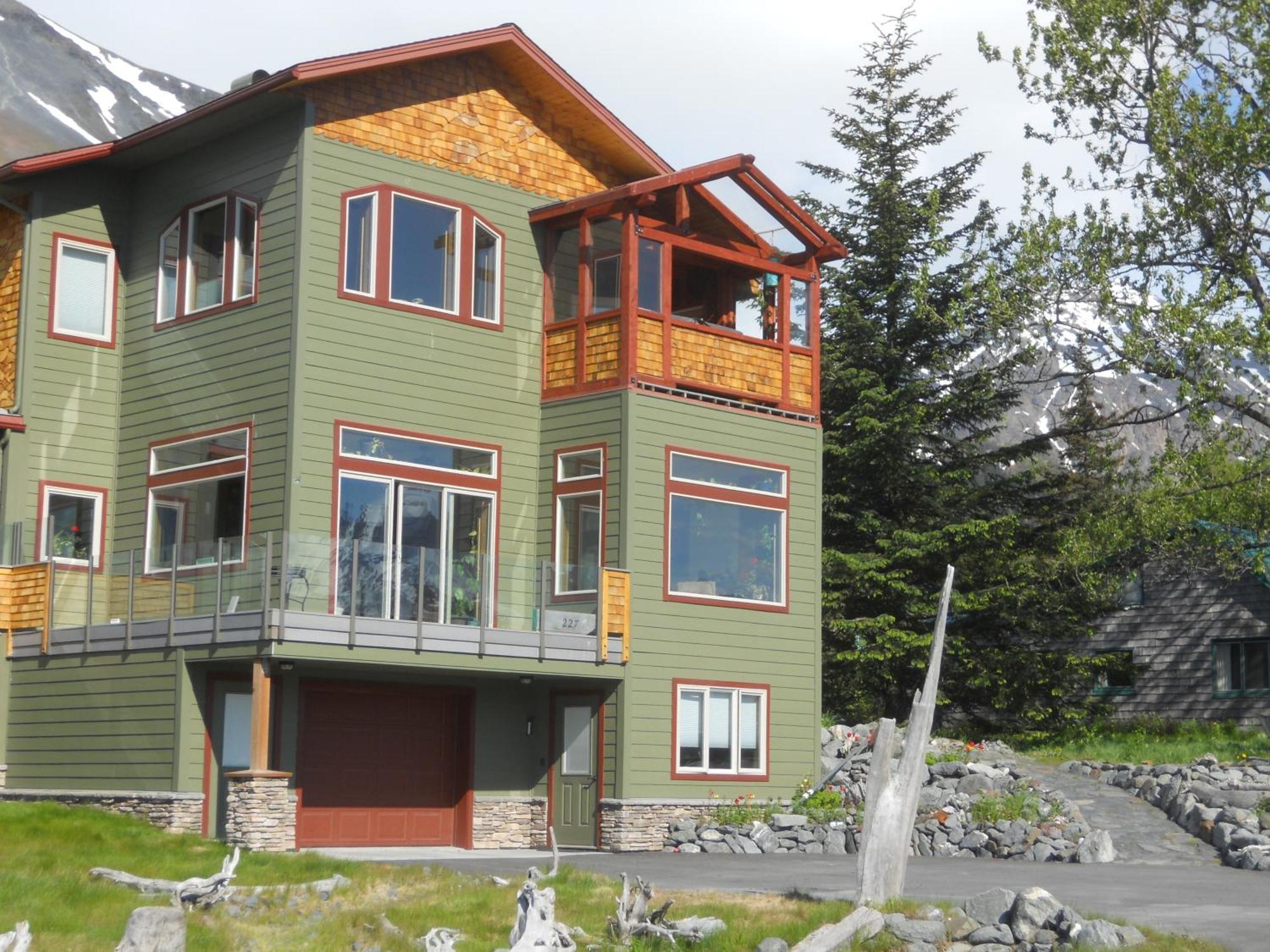 Seward Front Row Bed And Breakfast Exterior photo