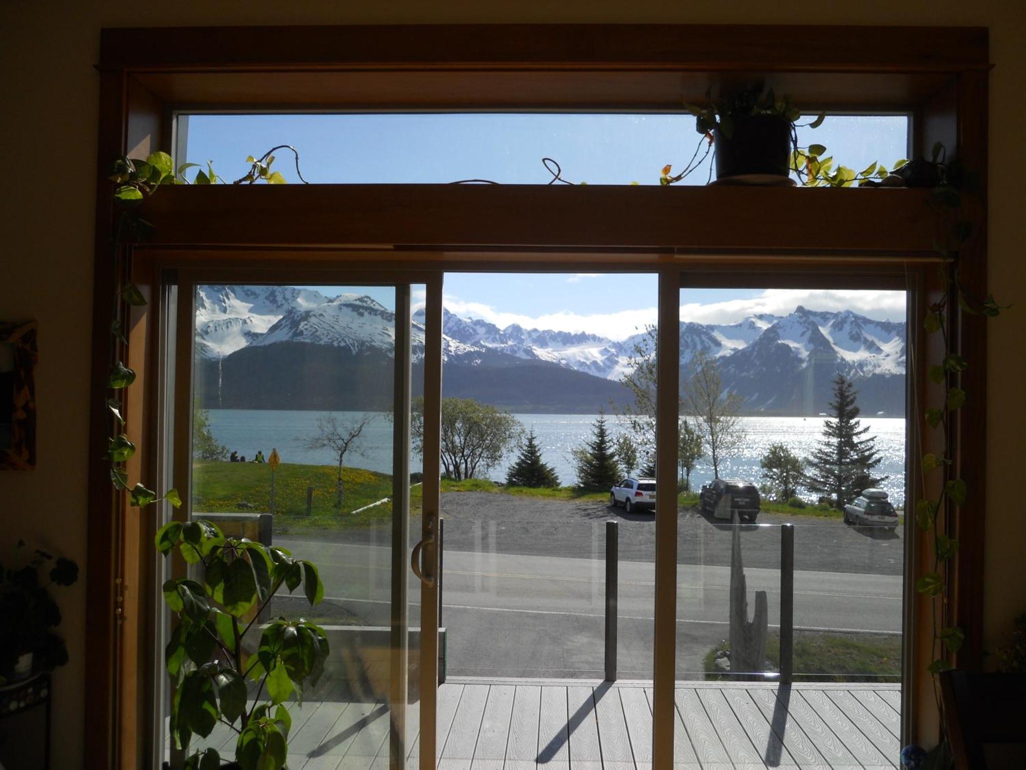 Seward Front Row Bed And Breakfast Exterior photo