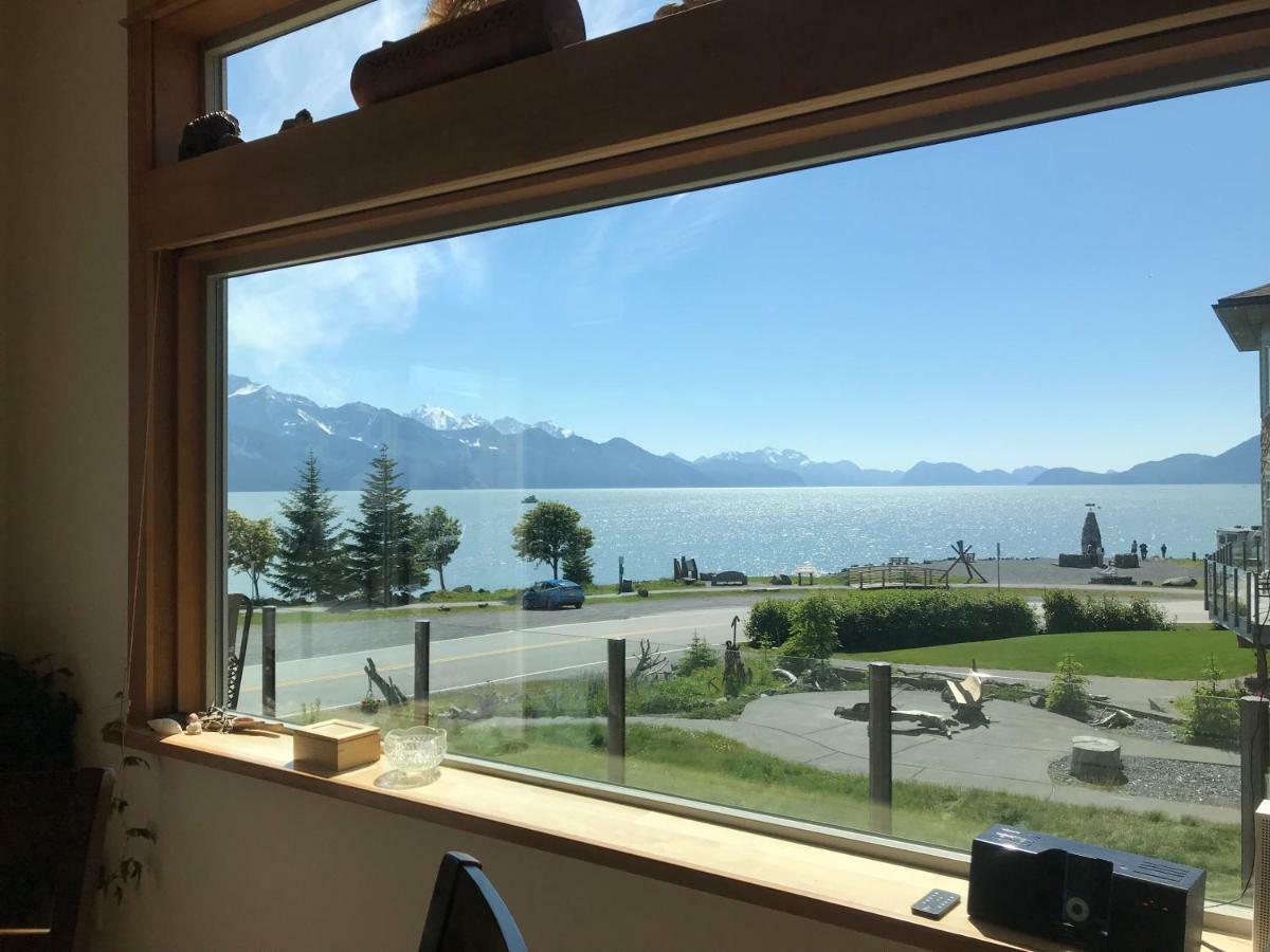 Seward Front Row Bed And Breakfast Exterior photo