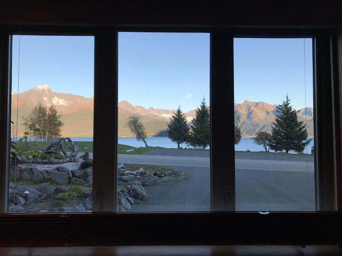 Seward Front Row Bed And Breakfast Exterior photo